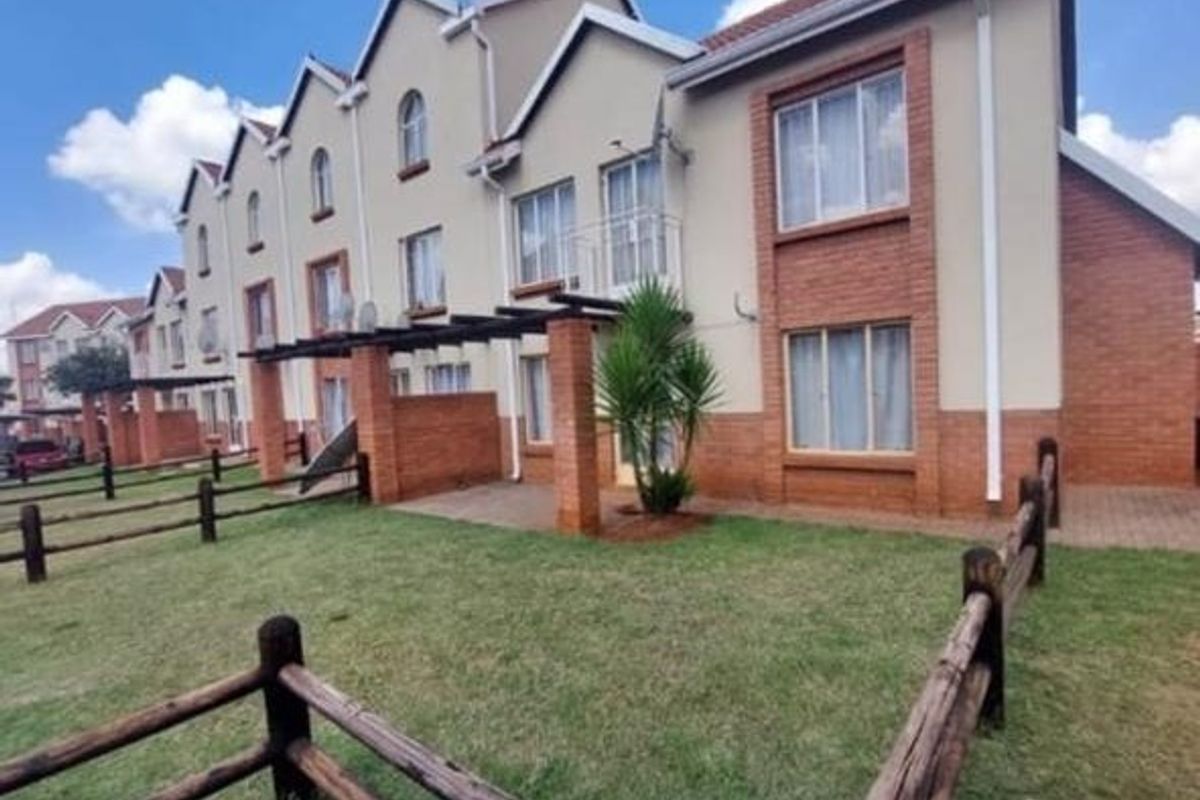 Apartment For Sale In Akasia - Photo 4