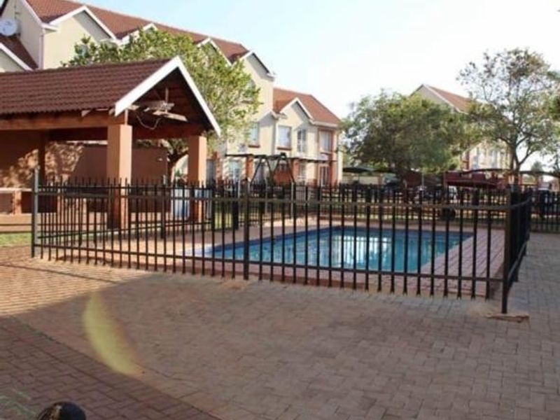 Apartment For Sale In Akasia - Photo 5