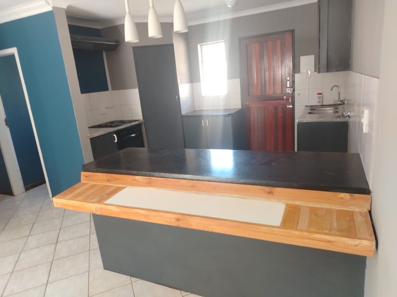House For Sale In Akasia - Photo 5