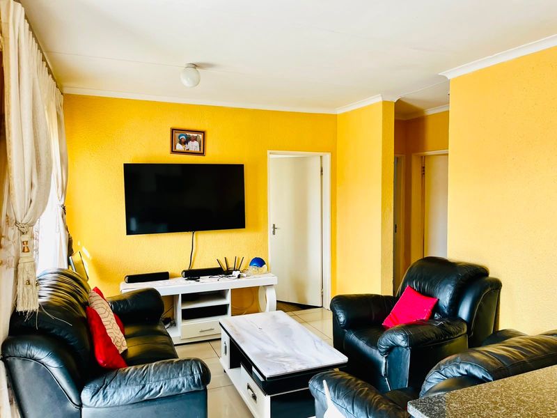 House For Sale In Boksburg - Photo 4