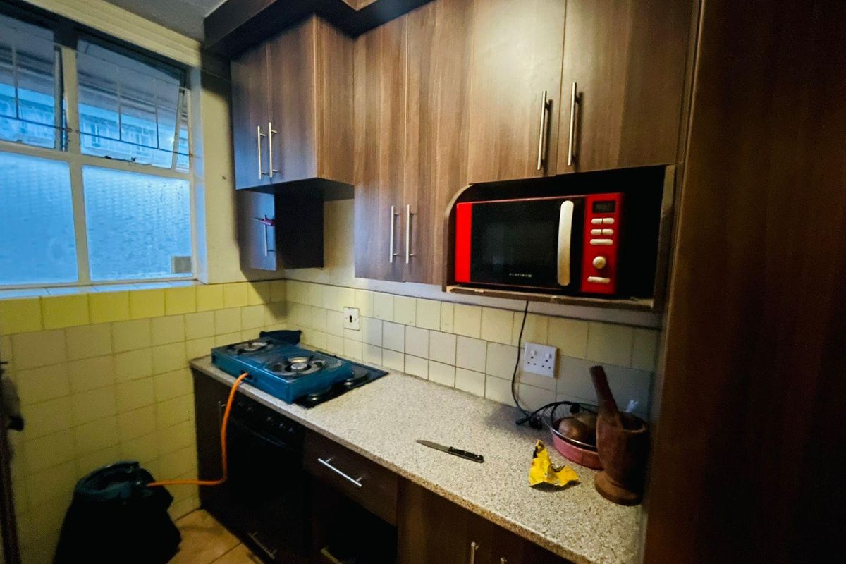 Apartment For Sale In Pretoria - Photo 4
