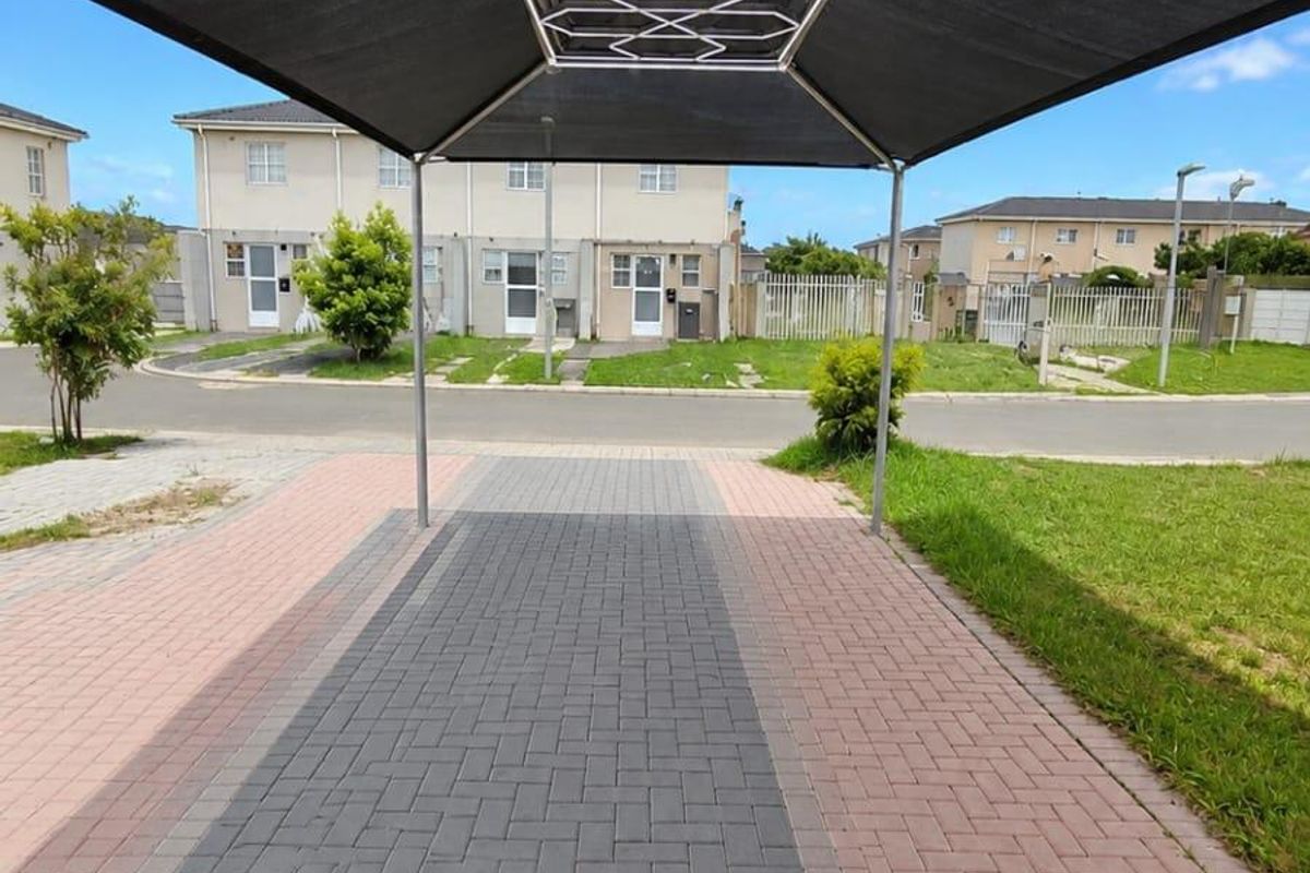 Townhouse For Sale In Blue Downs - Photo 4
