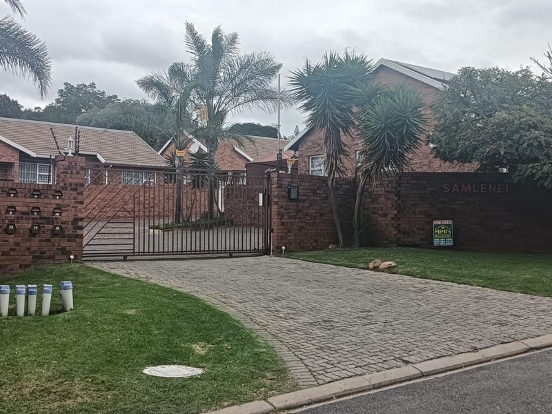 Townhouse For Sale In Alberton - Photo 1