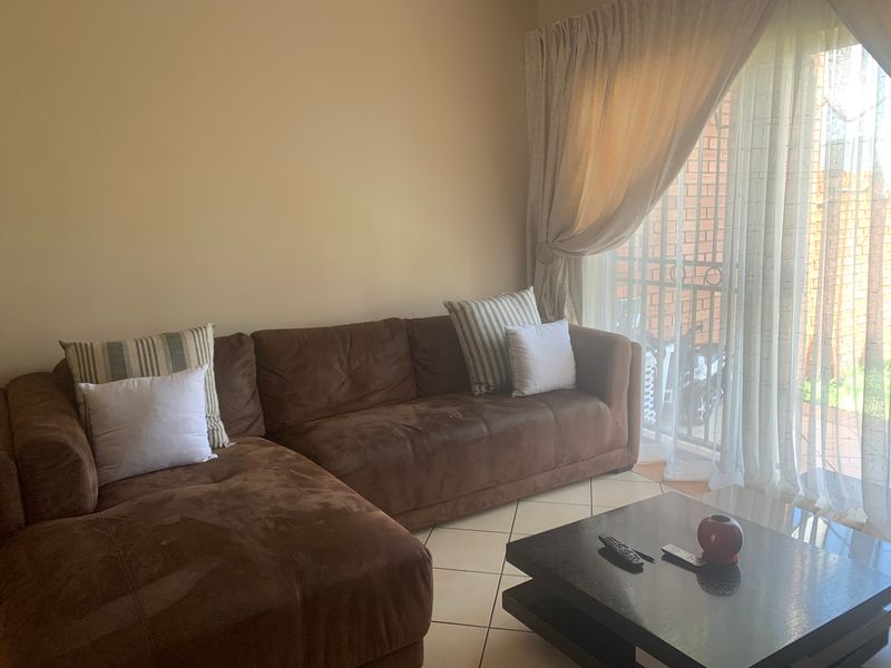 Apartment Rental Monthly In Midrand - Photo 5