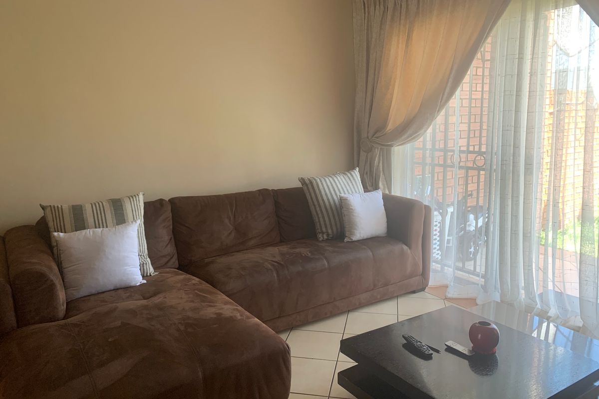 Apartment Rental Monthly In Midrand - Photo 5