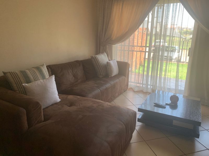 Apartment Rental Monthly In Midrand - Photo 3
