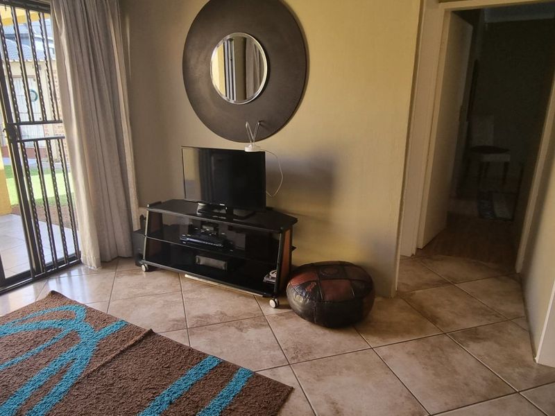House Rental Monthly In Benoni - Photo 8