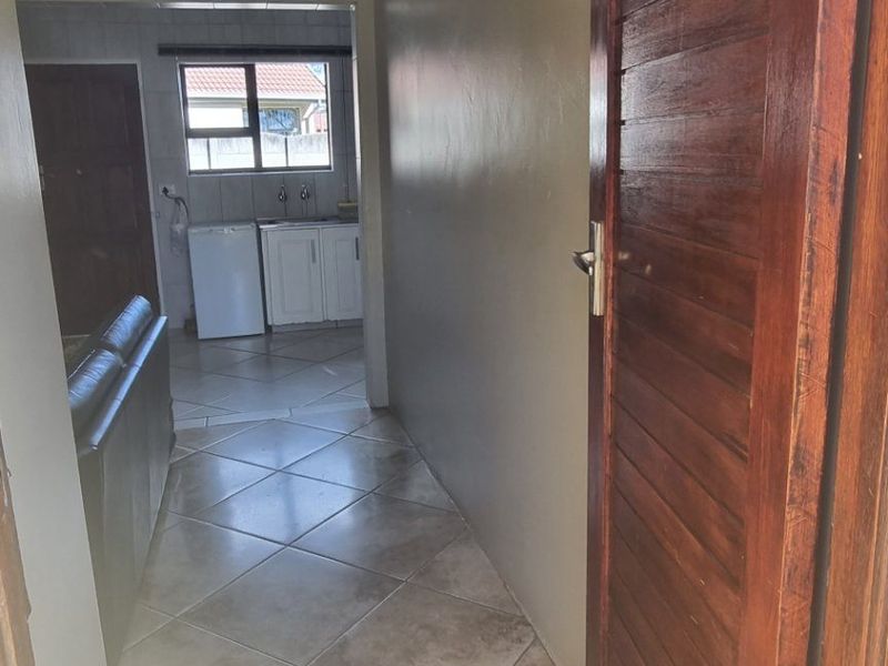 House Rental Monthly In Benoni - Photo 7