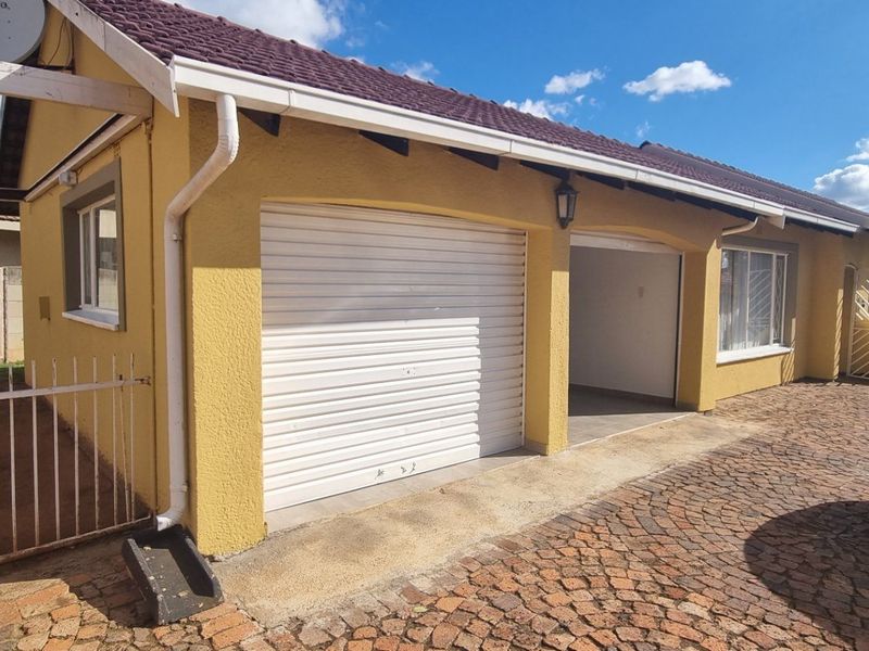 House Rental Monthly In Benoni - Photo 1