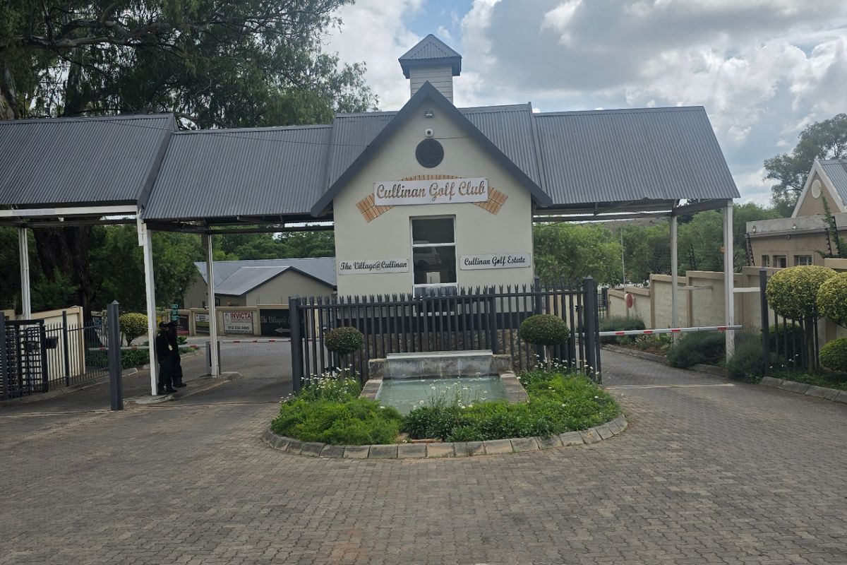 Townhouse For Sale In Cullinan - Photo 5