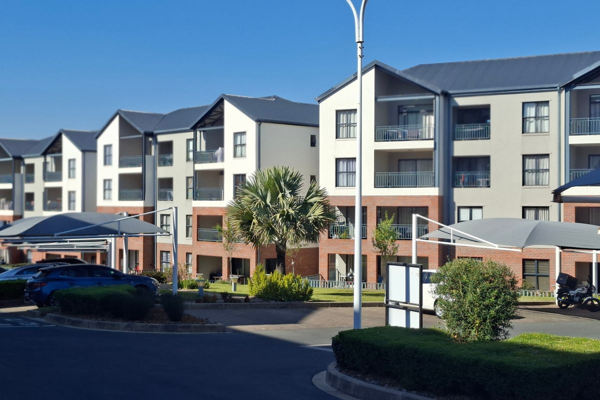 Apartment For Sale In Randburg - Photo 3
