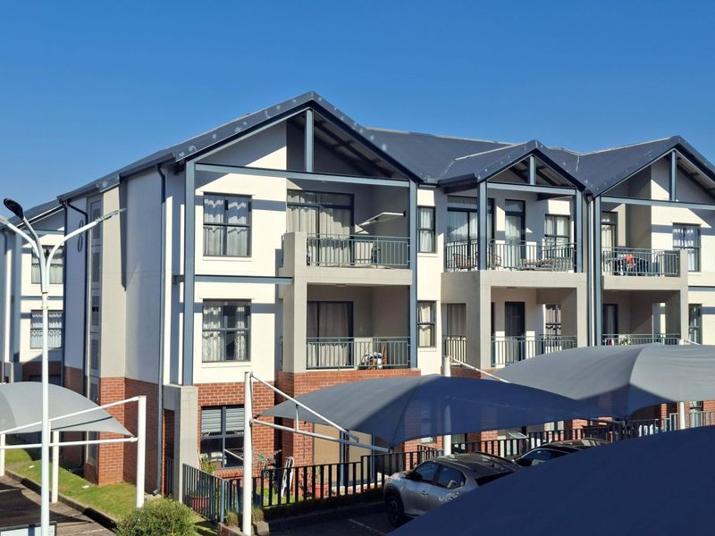 Apartment For Sale In Randburg - Photo 2
