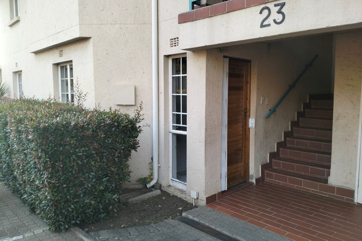 Apartment For Sale In Midrand - Photo 3