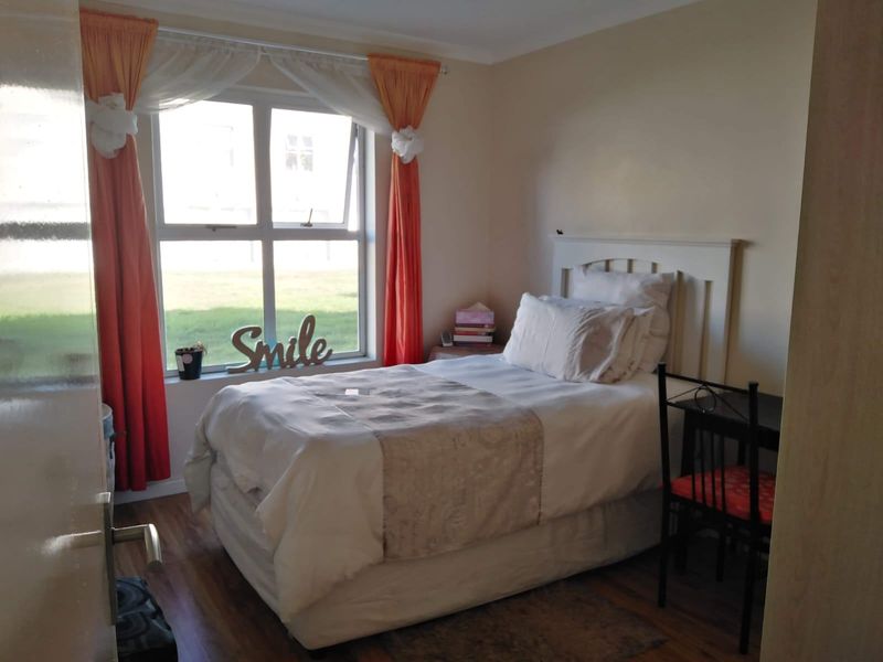 Apartment Rental Monthly In Cape Town - Photo 5