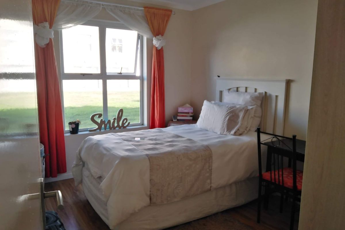 Apartment Rental Monthly In Cape Town - Photo 5
