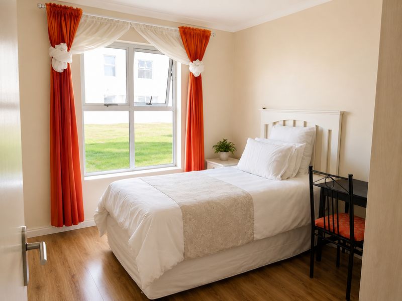 Apartment Rental Monthly In Cape Town - Photo 3