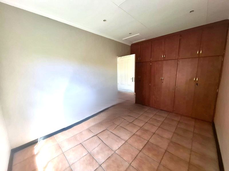 Townhouse For Sale In Polokwane - Photo 9