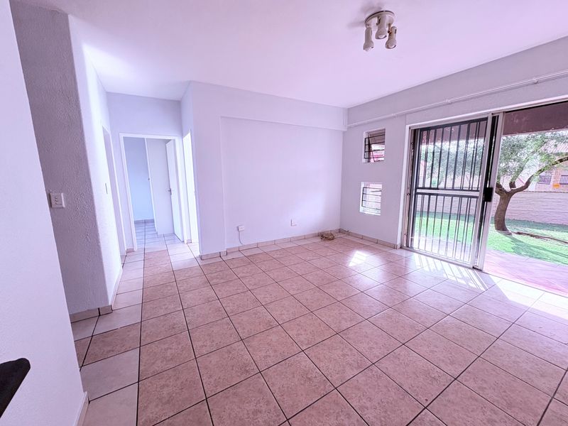 Apartment For Sale In Roodepoort - Photo 9