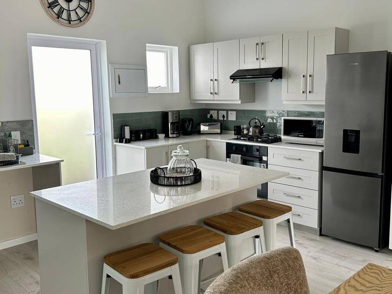 Townhouse Rental Monthly In Plettenberg Bay - Photo 1