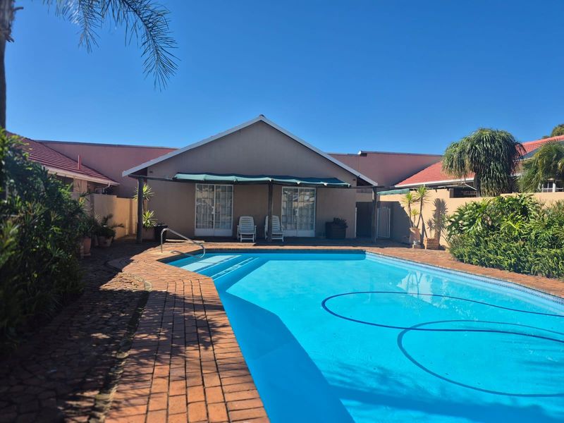 Townhouse For Sale In Kempton Park - Photo 1