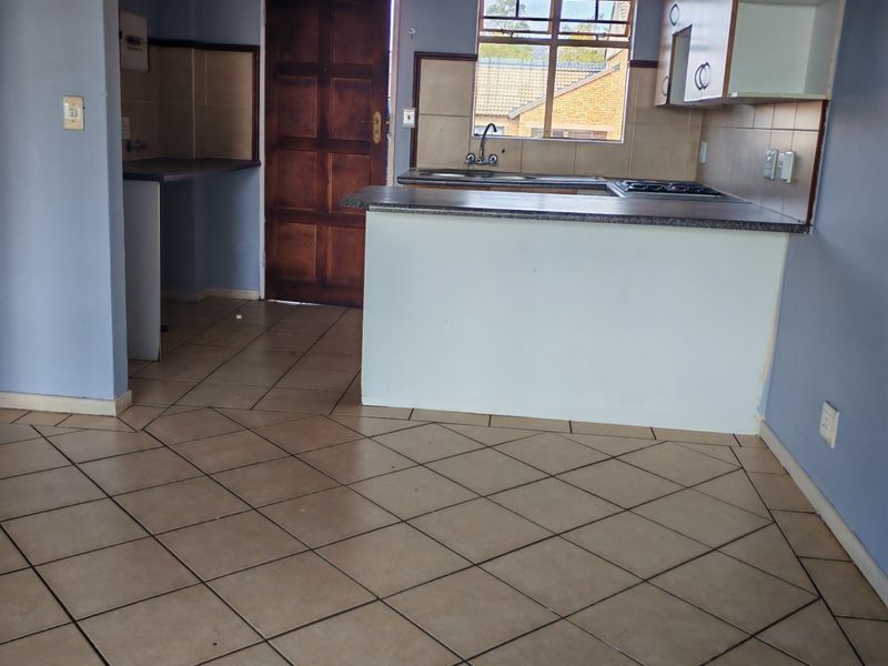 Apartment For Sale In Akasia - Photo 8