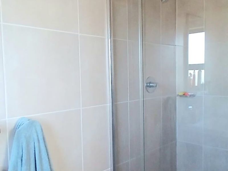 Apartment For Sale In Edenvale - Photo 10