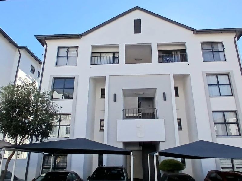 Apartment For Sale In Edenvale - Photo 2