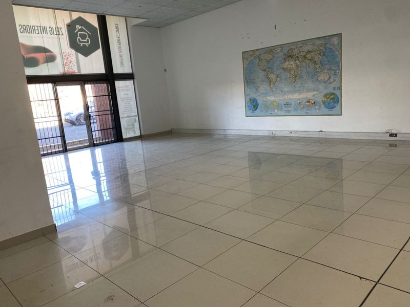 Commercial Rental Monthly In Randburg - Photo 2