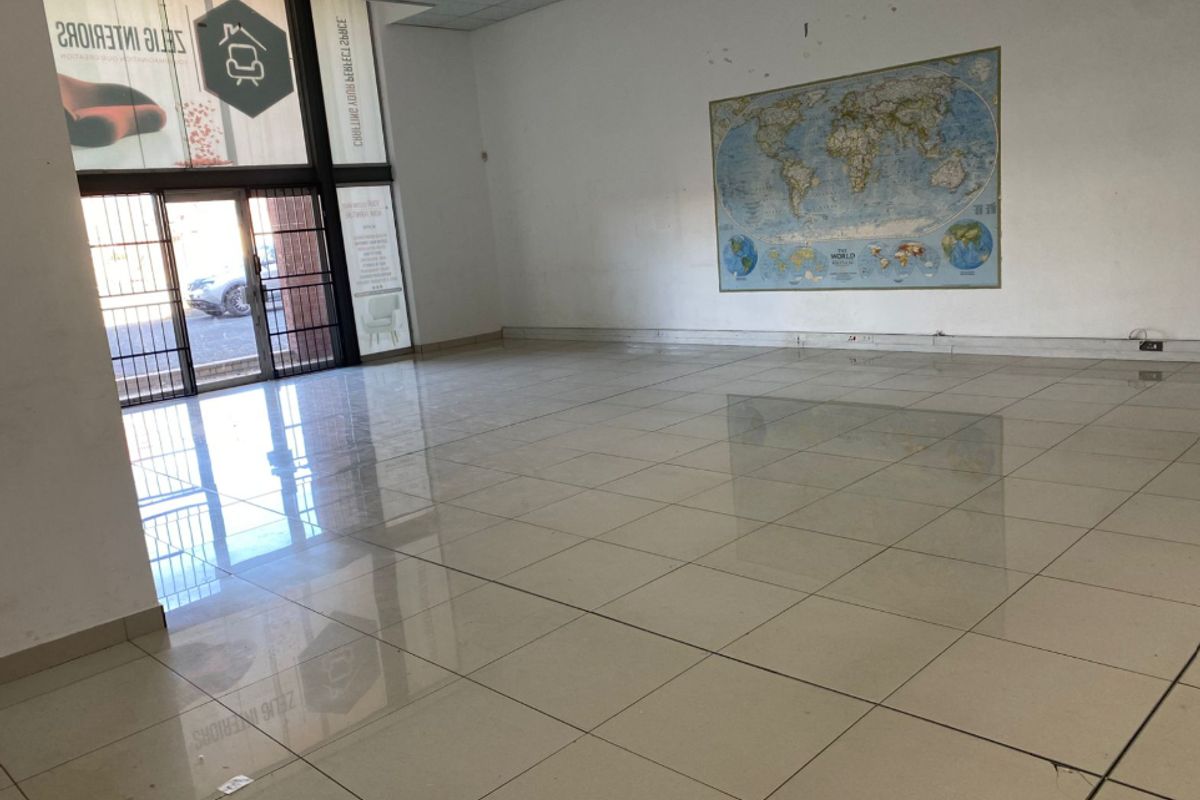 Commercial Rental Monthly In Randburg - Photo 2