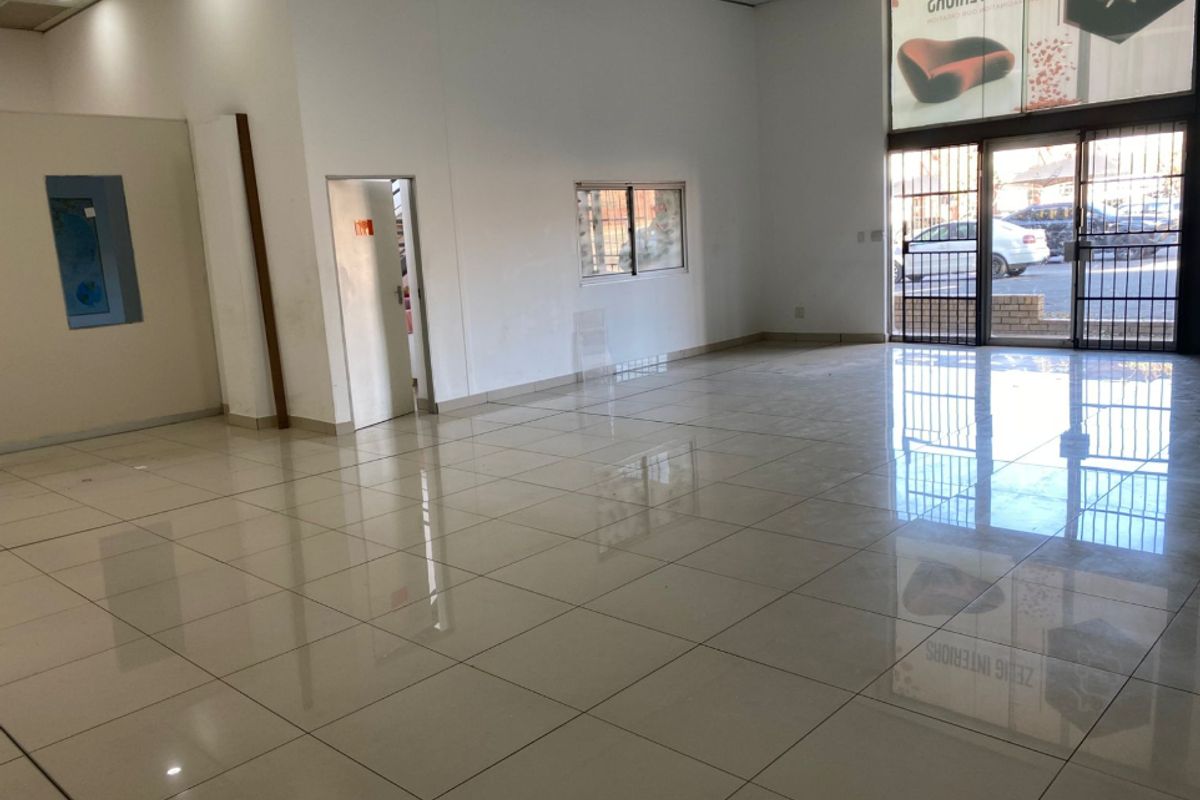 Commercial Rental Monthly In Randburg - Photo 3