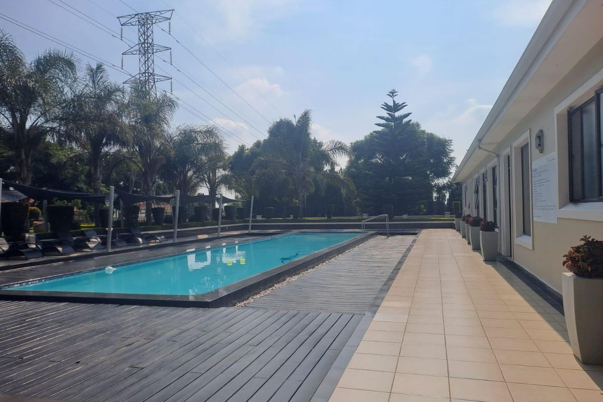 Apartment Rental Monthly In Sandton - Photo 2