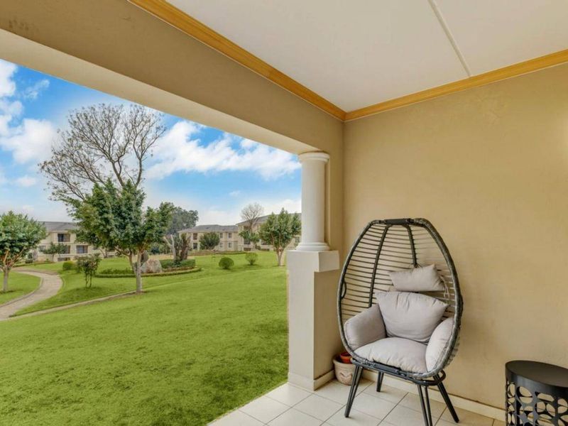 Apartment Rental Monthly In Sandton - Photo 3