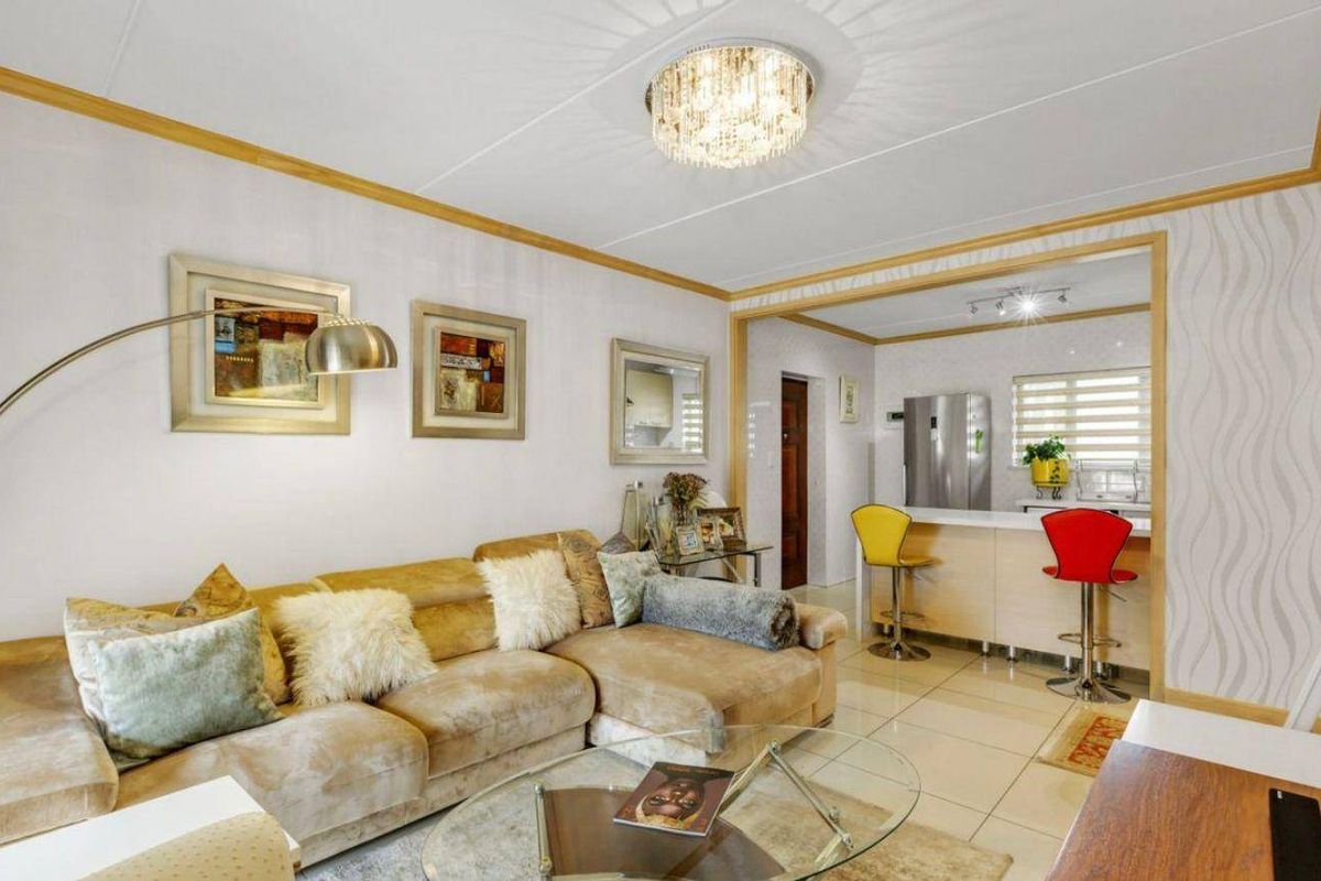 Apartment Rental Monthly In Sandton - Photo 5