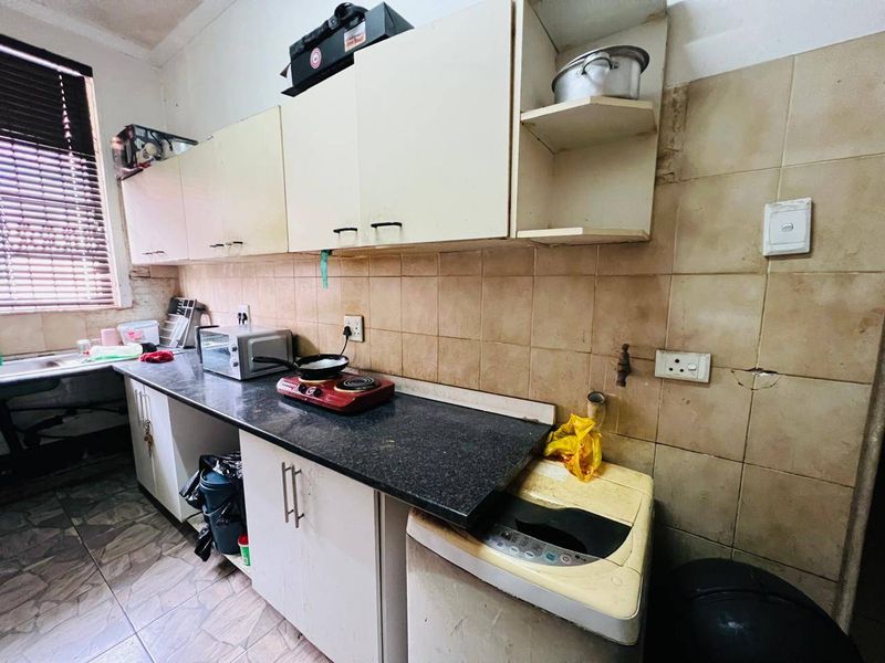Apartment Rental Monthly In Durban - Photo 3