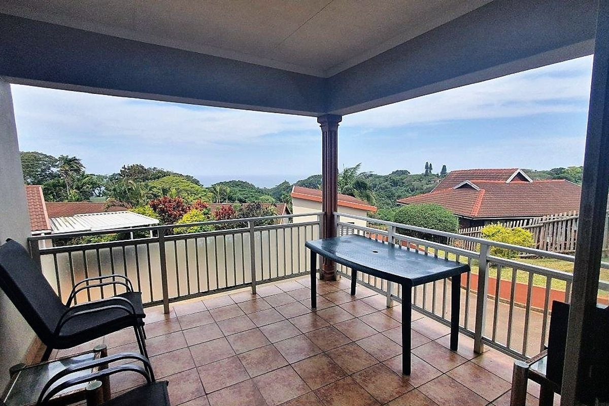 Townhouse For Sale In Port Shepstone - Photo 2