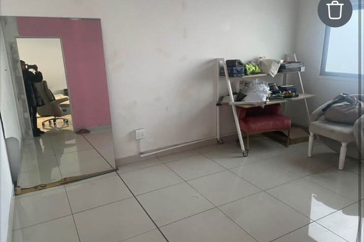 Commercial Rental Monthly In Randburg - Photo 2
