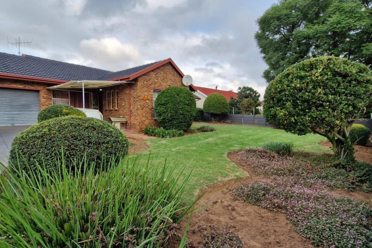 House For Sale In Kempton Park - Photo 2