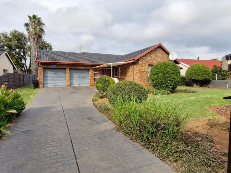 House For Sale In Kempton Park - Photo 1