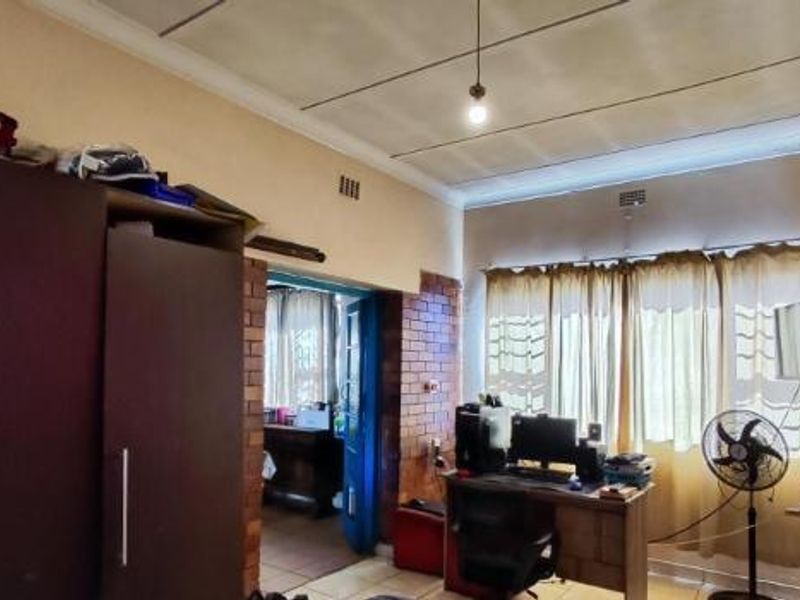 House For Sale In Brakpan - Photo 2