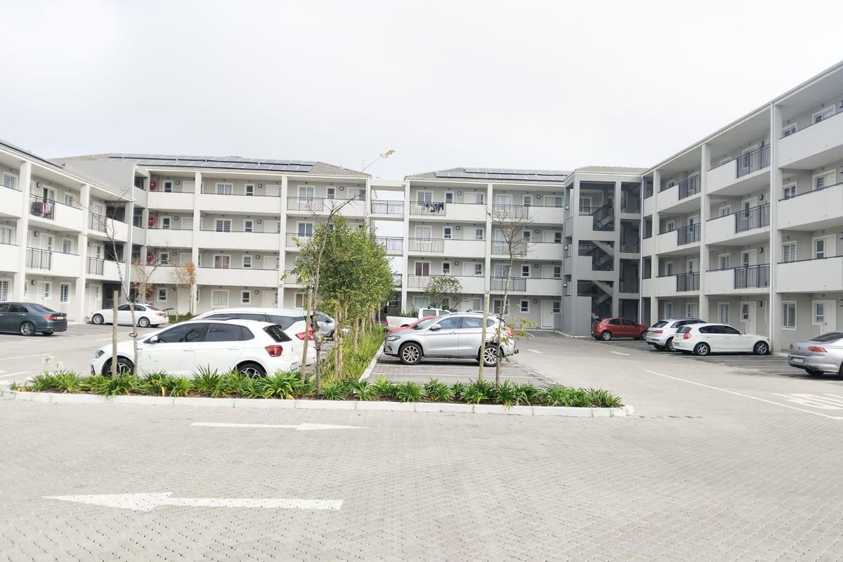 Apartment Rental Monthly In Cape Town - Photo 2