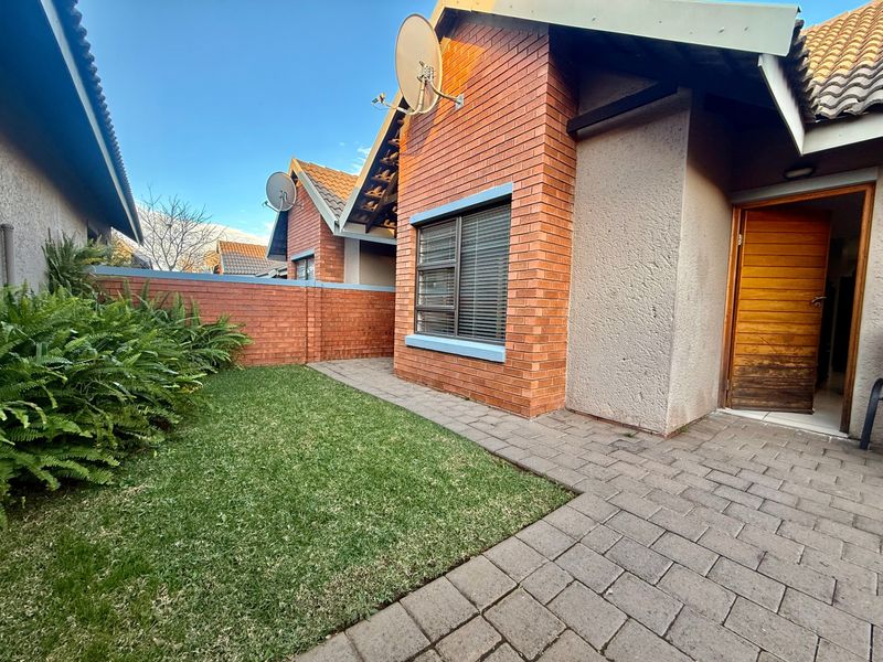 Townhouse For Sale In Bloemfontein - Photo 7