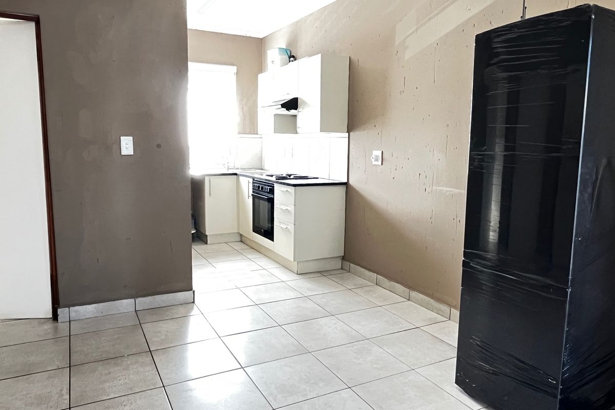 Apartment Rental Monthly In Soweto - Photo 5