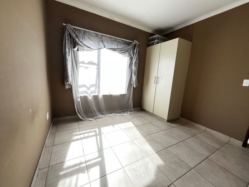 Apartment Rental Monthly In Soweto - Photo 10