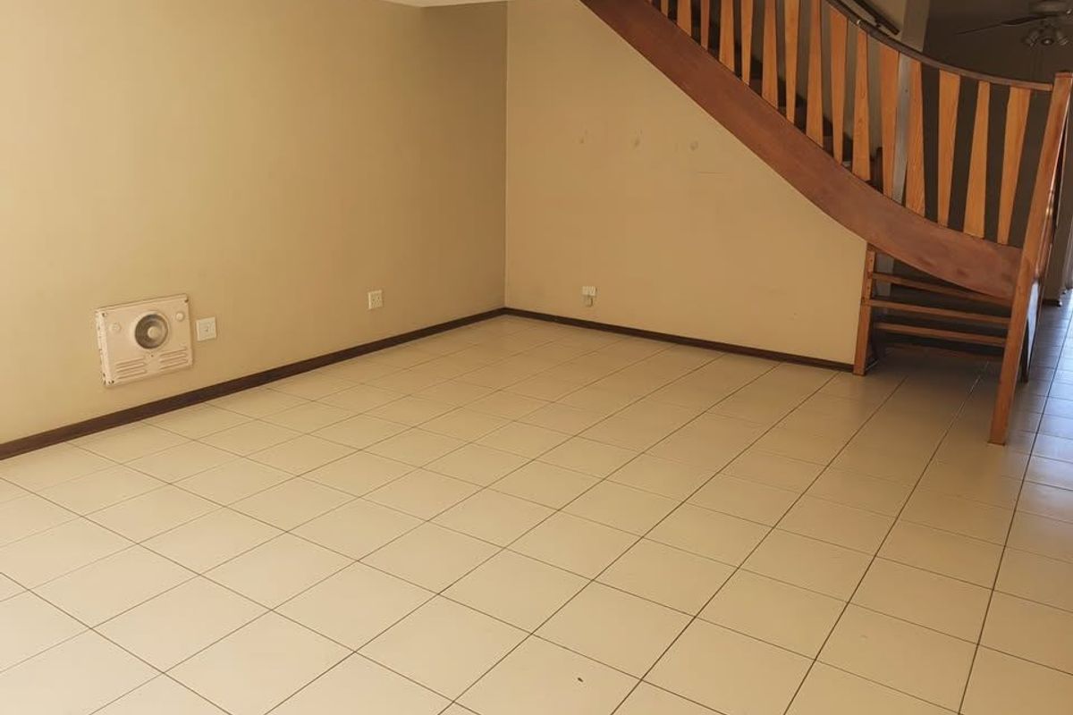 Apartment Rental Monthly In Randburg - Photo 4
