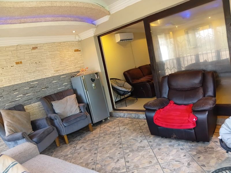 House Rental Monthly In Pinetown - Photo 9