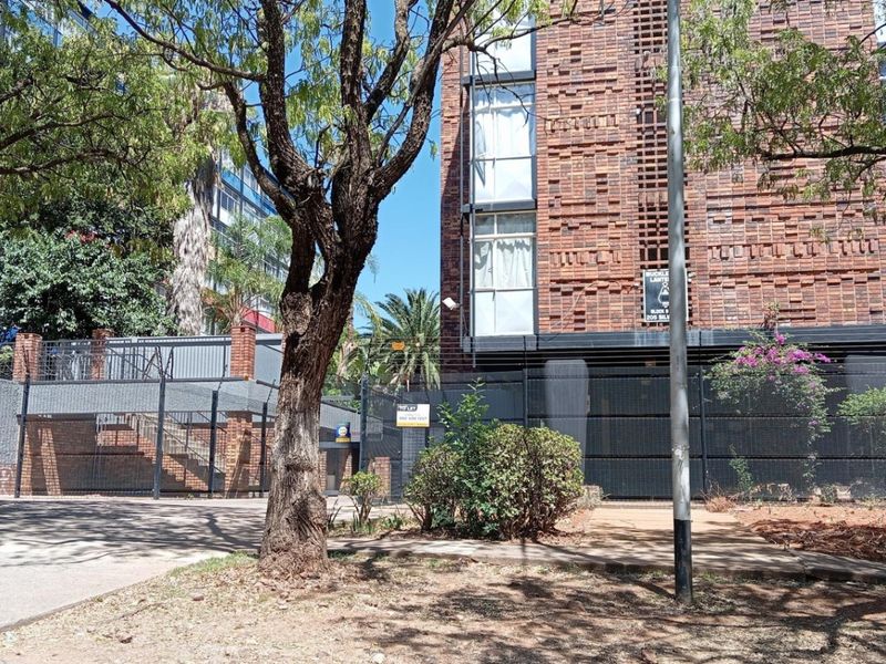 Apartment For Sale In Pretoria - Photo 3