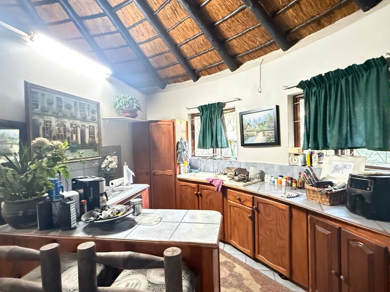 Townhouse For Sale In Port Shepstone - Photo 8