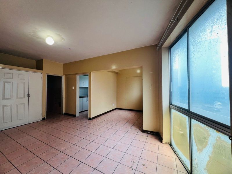 Apartment For Sale In Durban - Photo 1