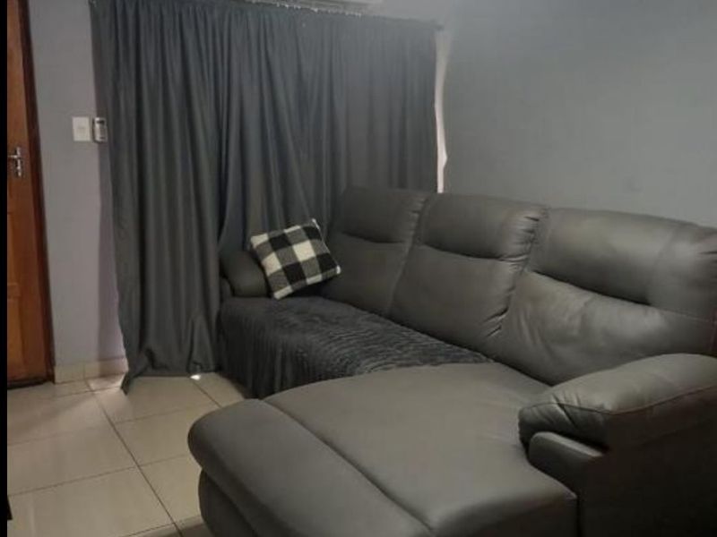 Apartment Rental Monthly In Durban - Photo 3
