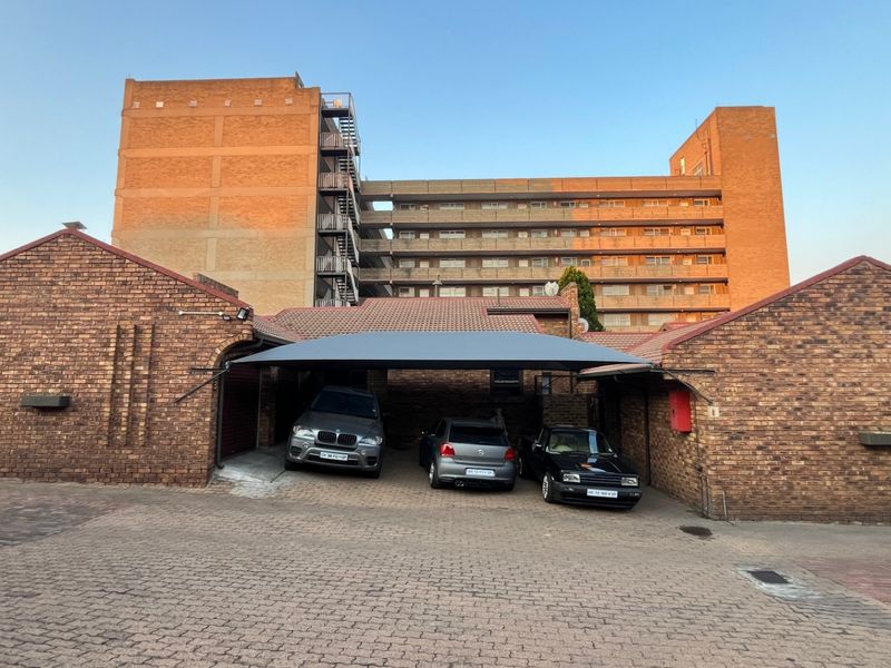 Townhouse For Sale In Benoni - Photo 1